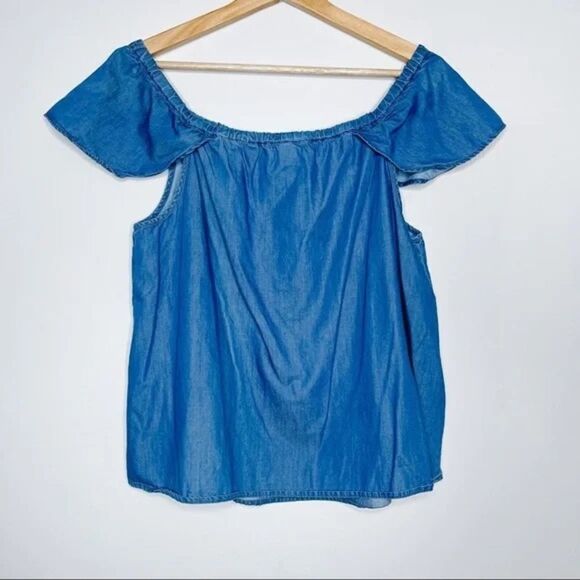 ✨ J. Crew Chambray Off Shoulder Top ✨ - Picture 7 of 8